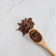 Load image into Gallery viewer, Salt Sisters Black Garlic Sea Salt 2oz