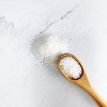 Load image into Gallery viewer, Salt Sisters Lemon Sea Salt 1.5oz