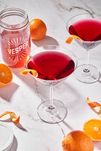 Load image into Gallery viewer, Vesper Cosmopolitan 32oz Cocktail Kit/Mix
